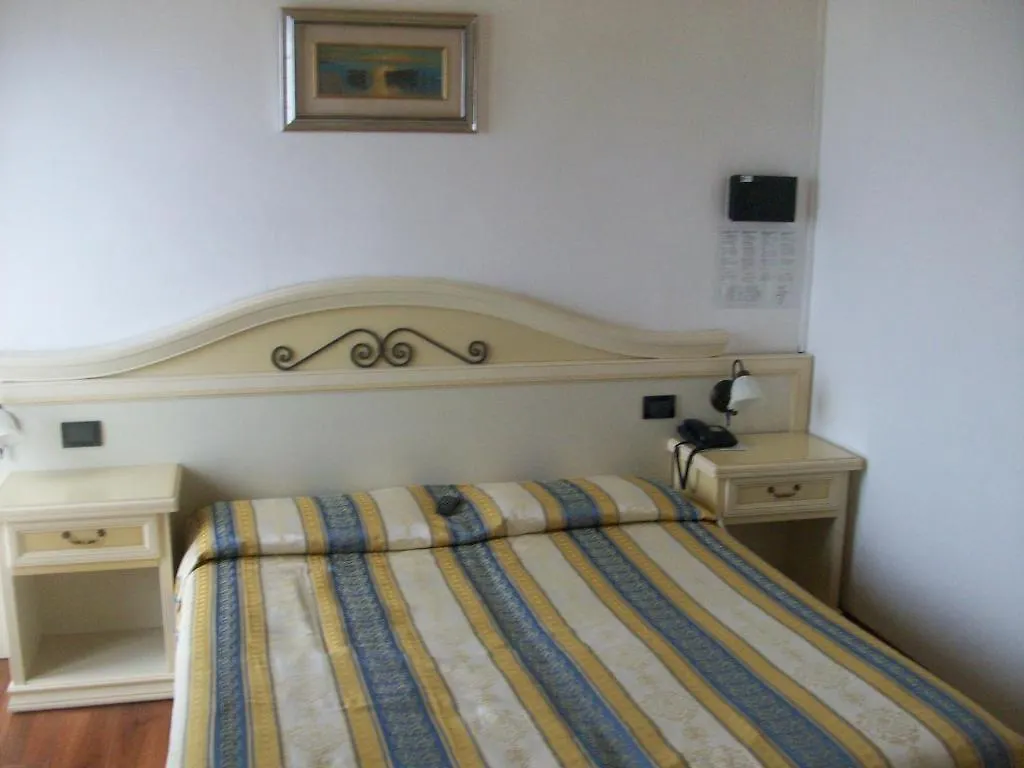Hotel Mondial Lido di Jesolo