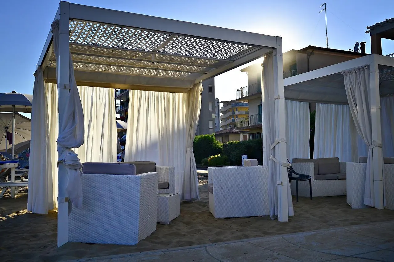 Hotel Mondial Lido di Jesolo