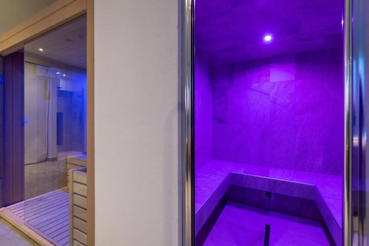 Hotel Mondial Lido di Jesolo 3*,  Italy