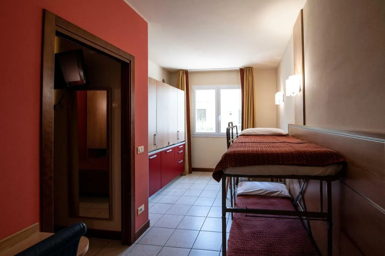 Hotel Mondial Lido di Jesolo Italy
